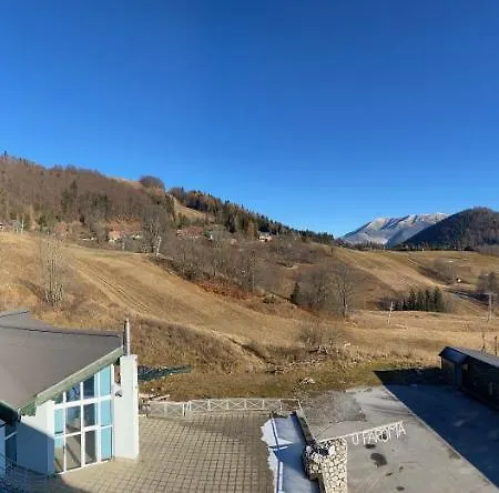 Hills View Apartment *