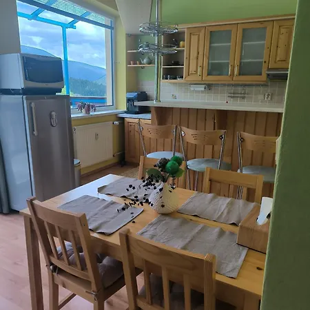 Apartament Hills View